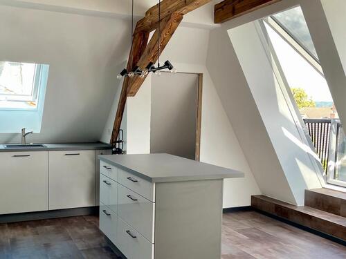Foto - Mietwohnung Dachgeschoss Neu renoviert 60 m2 inkl EBK in Beeden