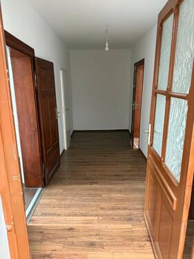 Foto - Schöne 2,5-Zimmer-Wohnung mit Stellplatz und Keller (75 m²)