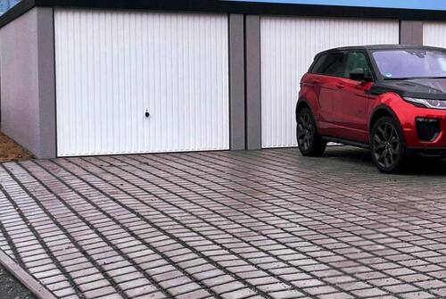 Foto - Garage mieten in Stollberg – mit Stellplatz, Strom und Licht