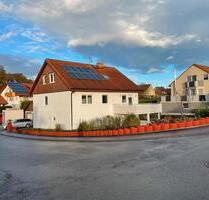 2 Zimmer Dachgeschosswohnung - 650,00&nbsp;EUR Kaltmiete, ca.&nbsp; 62,00&nbsp;m&sup2; in Gutenzell-Hürbel (PLZ: 88484)