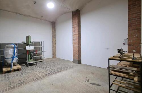 Foto - Lagerraum Sofort mieten Lagerfläche Storage Lagerhalle Werkstatt