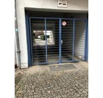 PKW-Stellplatz nahe Rosenthaler Platz - Berlin Mitte