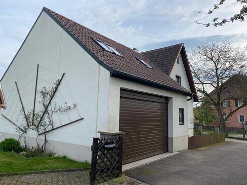 Foto - 5 Zimmer Einfamilienhaus in Uffenheim