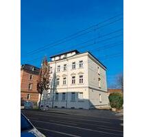 Helle Einraumwohnung mit Einbauküche und guter Verkehrsanbindung - Dresden Cotta