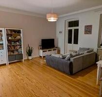 Wunderschöne Altbauwohnung mit Wintergarten - Schwerin