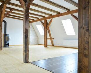 mega 4RW, Maisonette, Kamin, Dielen, Dachloggia in Münchenbernsdorf