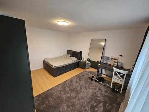 Foto - 5 Zimmer Etagenwohnung zur Miete in Biebesheim am Rhein