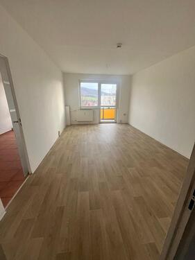 Foto - 3-Zimmer-Wohnung mit Balkon - 380,00&nbsp;EUR Kaltmiete, ca.&nbsp; 69,90&nbsp;m&sup2;