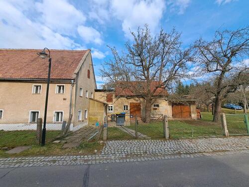 Foto - Haus mit Nebengelass - 35.000,00 EUR Kaufpreis,