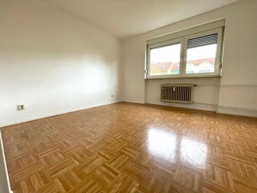 Foto - 3 Zimmer mit Balkon + Stellplatz in Fechenheim