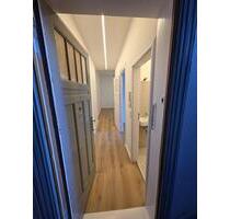 Frisch sanierte Altbauwohnung mit EBK & Walk-In-Dusche | Charlottenburg | Zentrale Lage - Berlin Charlottenburg-Wilmersdorf