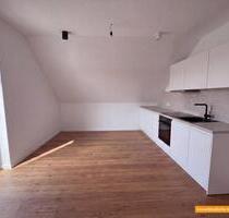 Energiesparend Wohnen (KFW 70 EE Standard) – moderne Wohnung - Loßburg