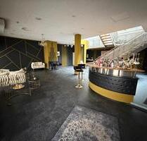 Laden-Bürofläche in 1-B Lage in Coburg auf zwei Etagen !