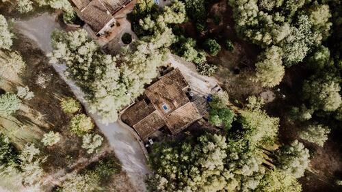 Foto - Ferienhaus mit eigenem Tennisplatz