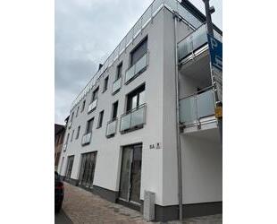 Luxus 1-Zimmer Penthouse (40 m²) mit Einbauküche & Dachterrasse i - Langenselbold