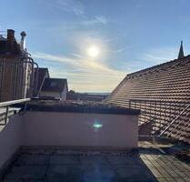 Renovierte 2-Zimmer-Wohnung mit Dachterrasse und Einbauküche in Münsingen