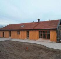 Wochendhaus zu vermieten - 1.300,00&nbsp;EUR Kaltmiete, ca.&nbsp; 100,00&nbsp;m&sup2; in Schnaitsee (PLZ: 83530)