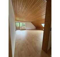 Schöne 3-Zimmer-Wohnung mit Einbauküche - Kunreuth