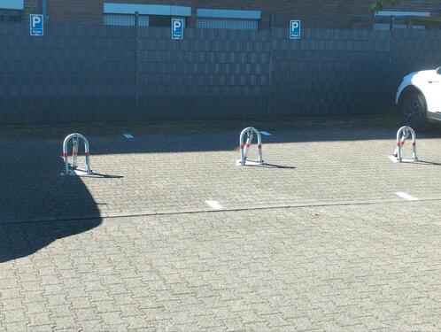 Foto - Stellplätze in MG - Eicken - 20,00 EUR Miete,