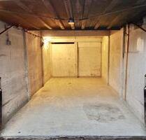 Praktische Garage direkt an der Straßenbahn - Dresden Leuben Praktische Garage direkt an der Straßenbahn - Dresden Leuben