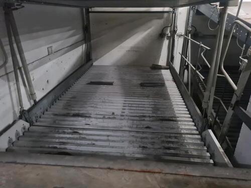 Foto - Tiefgarage garage doppelparker duplex parkplatz stellplatz