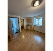 1-Zimmer Appartement, Küchenzeile, Bad mit Dusche im Stadtkern - Deggendorf