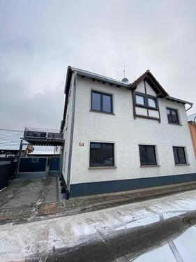 Foto - Sanierte 2,5 Zimmerwohnung mit Terrasse