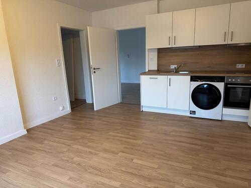 Foto - 2‑Zimmer‑Erdgeschosswohnung mit neuer EBK, Bad und Terasse