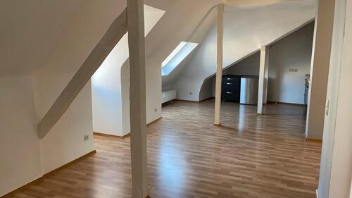 Foto - 2 Zimmer Dachgeschoßwohnung zur Miete in Saarbrücken