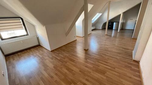 Foto - Dachgeschoßwohnung in Saarbrücken zur Miete