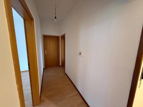 Foto - 3 Zimmer Wohnung - 460,00&nbsp;EUR Kaltmiete, ca.&nbsp; 81,00&nbsp;m&sup2;