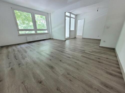 Foto - Großzügige 5-Zimmer-Wohnung mit Balkon