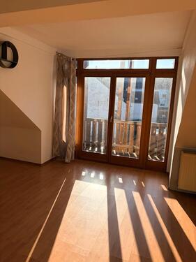 Foto - 1 Zimmer Dachgeschoßwohnung zur Miete in Losheim am See