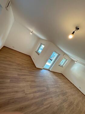 Foto - 2 - Zimmer Erdgeschosswohnung Neubau mit Terrasse Gartenanteil