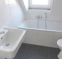 Schnuckelige DG-Wohnung! - 519,00&nbsp;EUR Kaltmiete, ca.&nbsp; 41,80&nbsp;m&sup2; in Essen (PLZ: 45276) Stadtbezirk VII