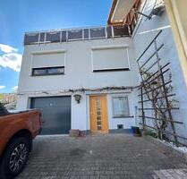 Modernes Single-Apartment, 2-Zimmer, EBK und Garage in Ulmbach - Steinau an der Straße