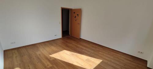 Foto - Etagenwohnung zur Miete in Eisenberg