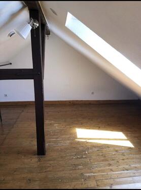 Foto - 3 Zimmer Dachgeschoßwohnung zur Miete in Saarbrücken