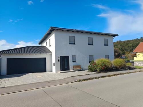 Foto - Luxuriöses Einfamilienhaus Stadtvilla