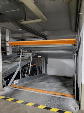 Foto - Tiefgaragenstellplatz zu vermieten - Neue Straße