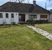 Haus zu vermieten - 1.700,00&nbsp;EUR Kaltmiete, ca.&nbsp; 186,00&nbsp;m&sup2; in Nördlingen (PLZ: 86720)