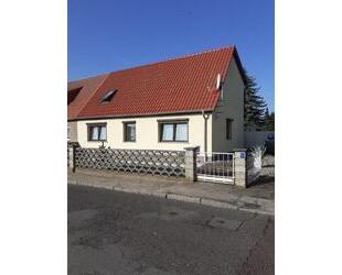 Doppelhaushälfte in ruhiger Lage von Burg