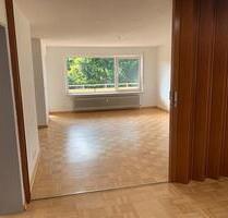 Schicke, helle 3,5-Zimmer-Wohnung - Kirchheim unter Teck