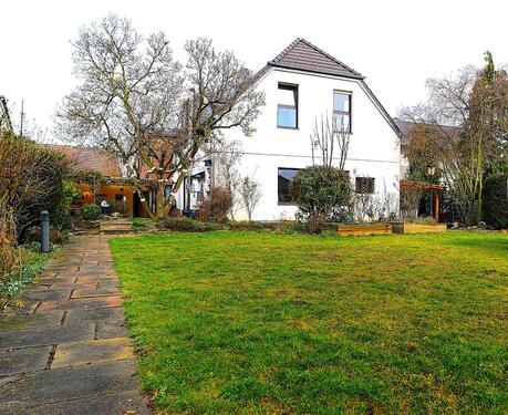 Foto - Ideal für Bundeswehr & Pendler – ruhiges 14-m²-Zimmer mit Garten