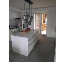 Haus zu Vermieten - 1.950,00&nbsp;EUR Kaltmiete, ca.&nbsp; 120,00&nbsp;m&sup2; in Hagenbach (PLZ: 76767)