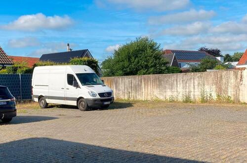 Foto - Wohnwagenstellplatz, Außenstellplätze, Pkw, Wohnmobile, Boote