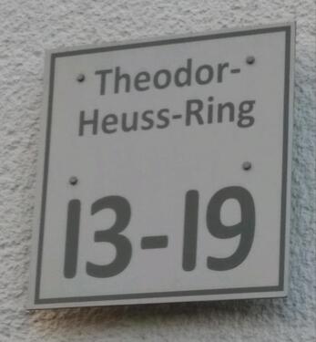 Foto - Tiefgaragenstellplatz H-Misburg Nähe MHH! 55,- EUR + NK