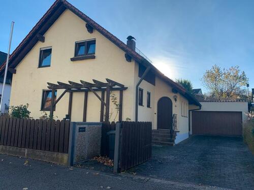 Foto - Familienidyll im Grünen - Einfamilienhaus zentral in Regensburg