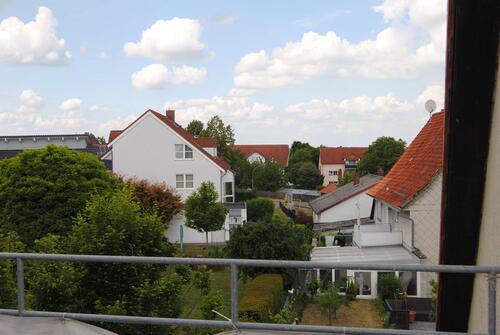 Foto - Dachgeschosswohnung mit Balkon und Klimaanlage