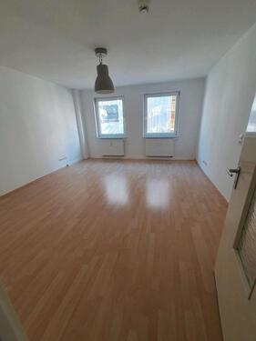 Foto - helle 2 Zimmer-Wohnung, 2 Balkone, 65 qm